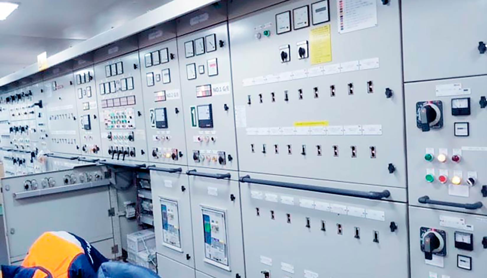 Marine HVAC system installation